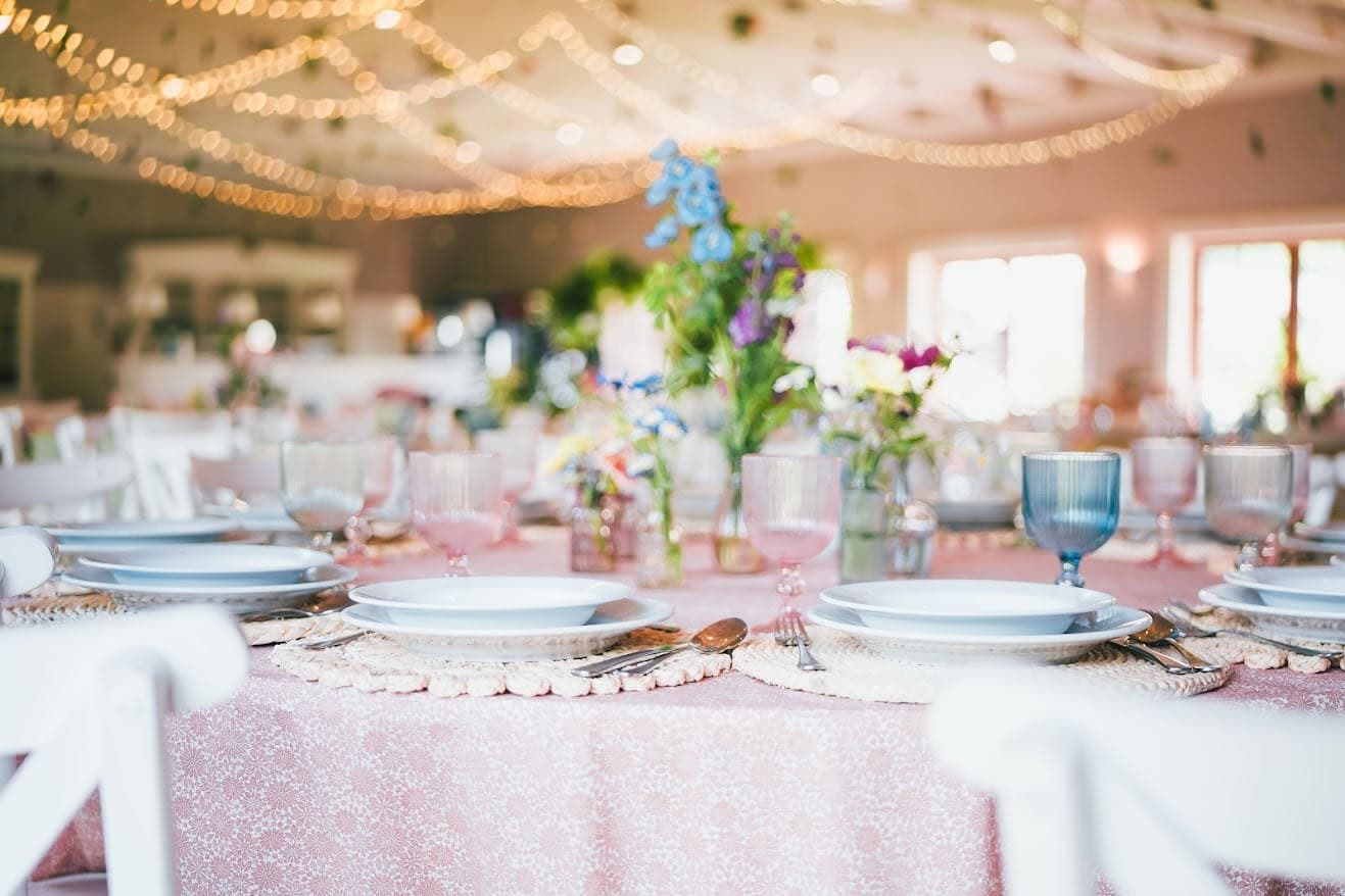 Diana przy pracy — przygotowanie dekoracji